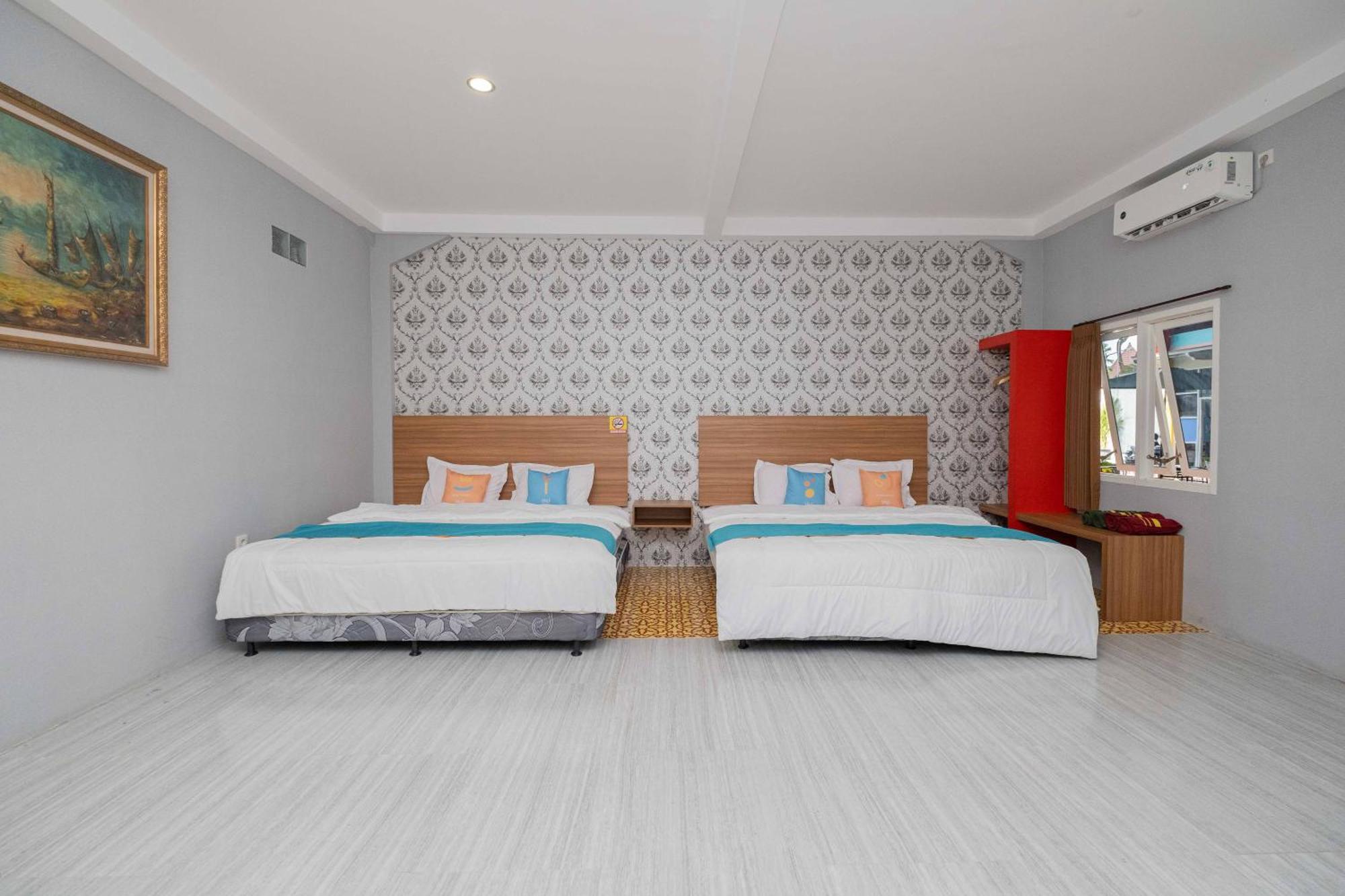 Sans Wm Hotel Blitar Exterior photo